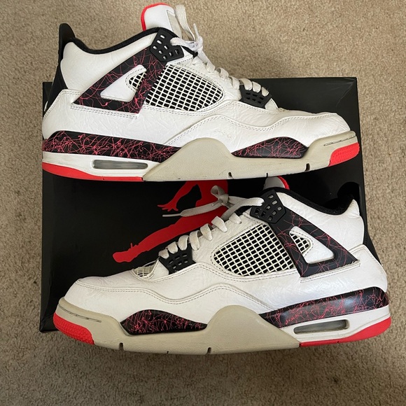 Air Jordan 4 Retro ‘Pale Citron’ - Size Men’s 13 - Picture 3 of 9